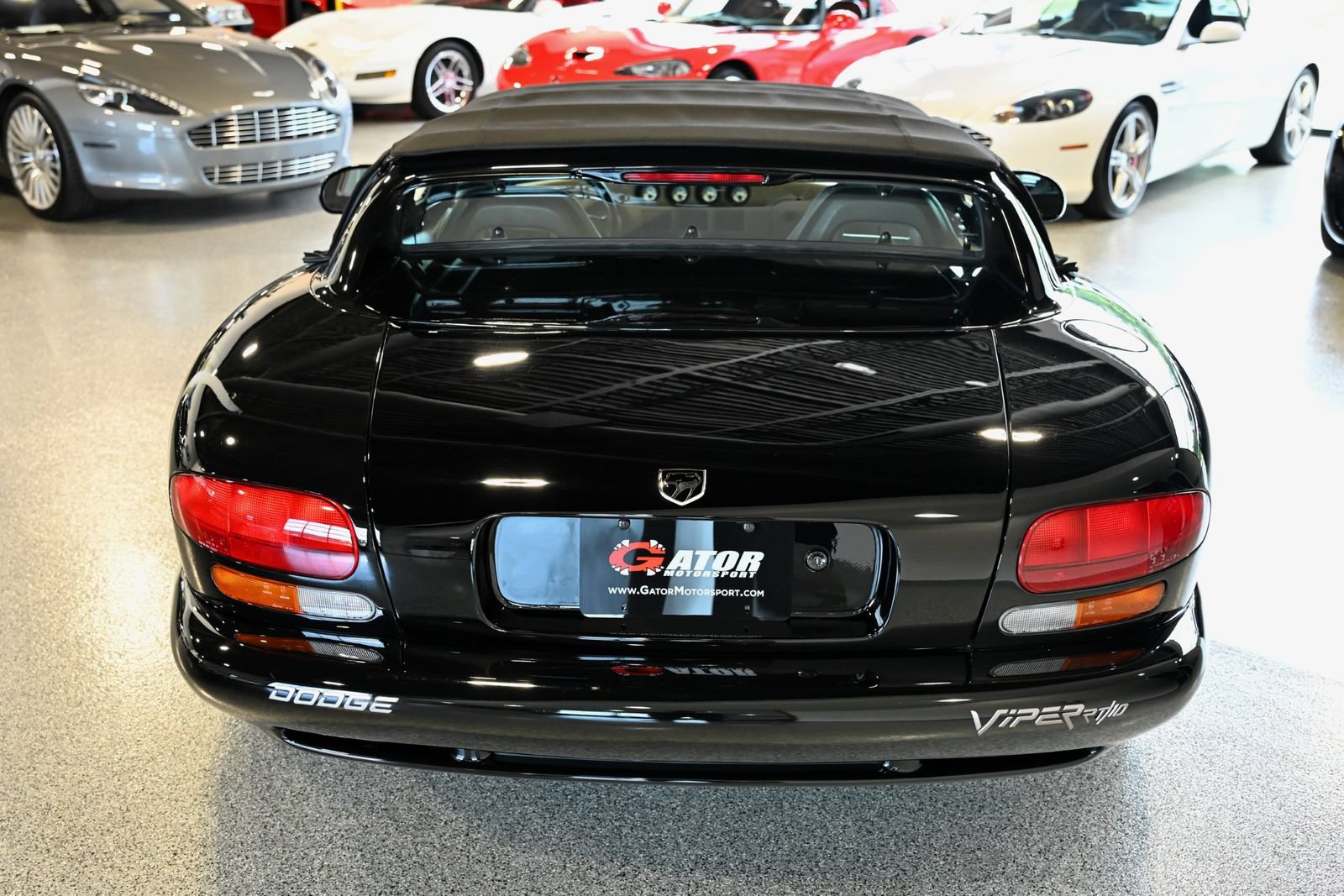 Used 1994 Dodge Viper RT/10 RWD image 7