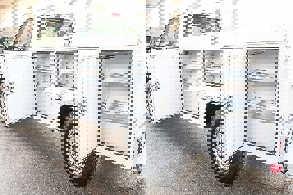 New 2026 Ford F250 XL w/ XL Chrome Package image 14