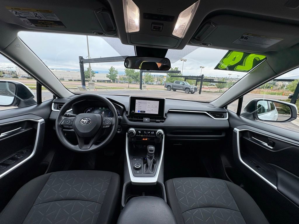 Used 2024 Toyota RAV4 XLE image 17