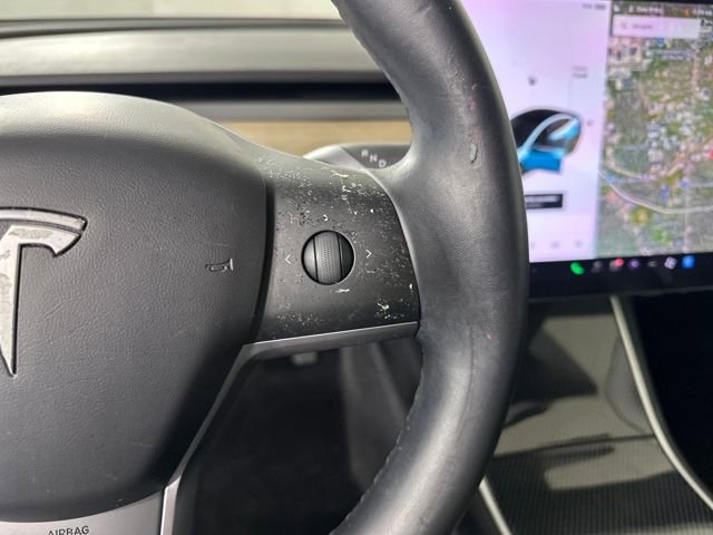 Used 2019 Tesla Model 3 Performance image 16