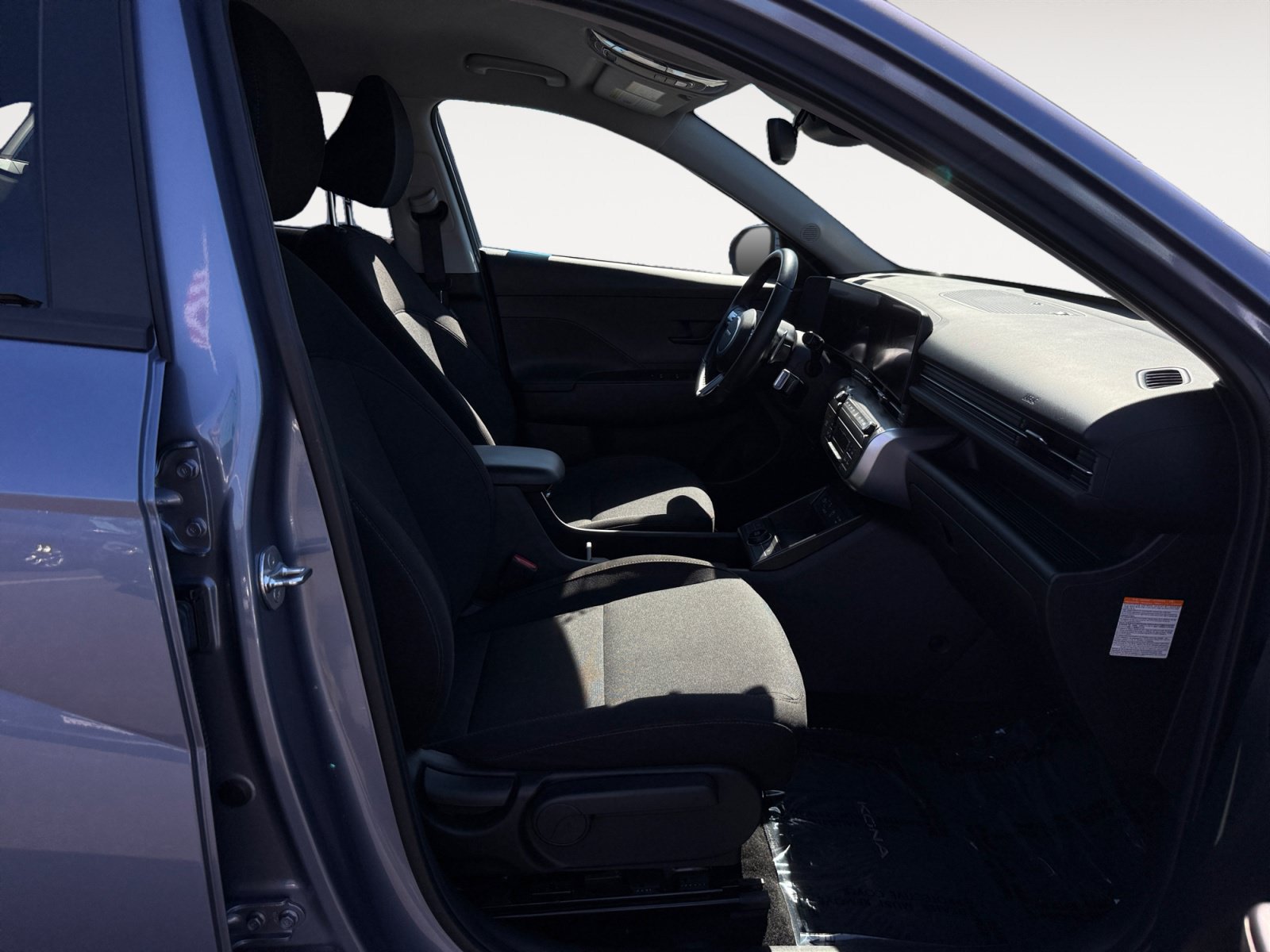 Certified 2025 Hyundai Kona SEL FWD image 19