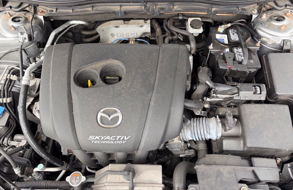 Used 2014 MAZDA MAZDA3 i Grand Touring FWD image 8