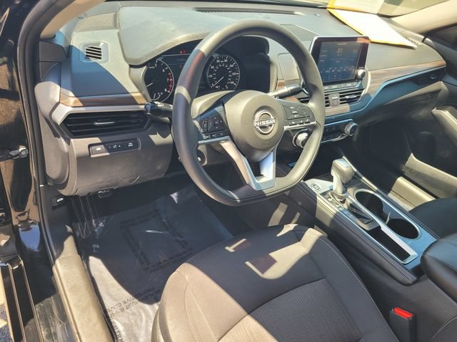 Certified 2023 Nissan Altima 2.5 SV FWD image 12