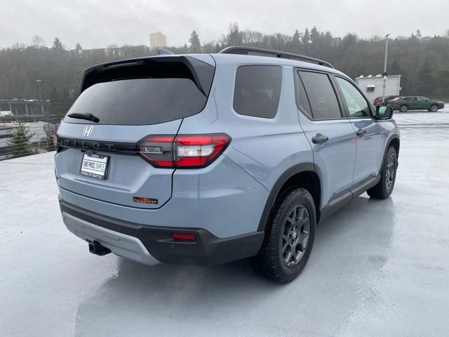 Certified 2025 Honda Pilot TrailSport image 12