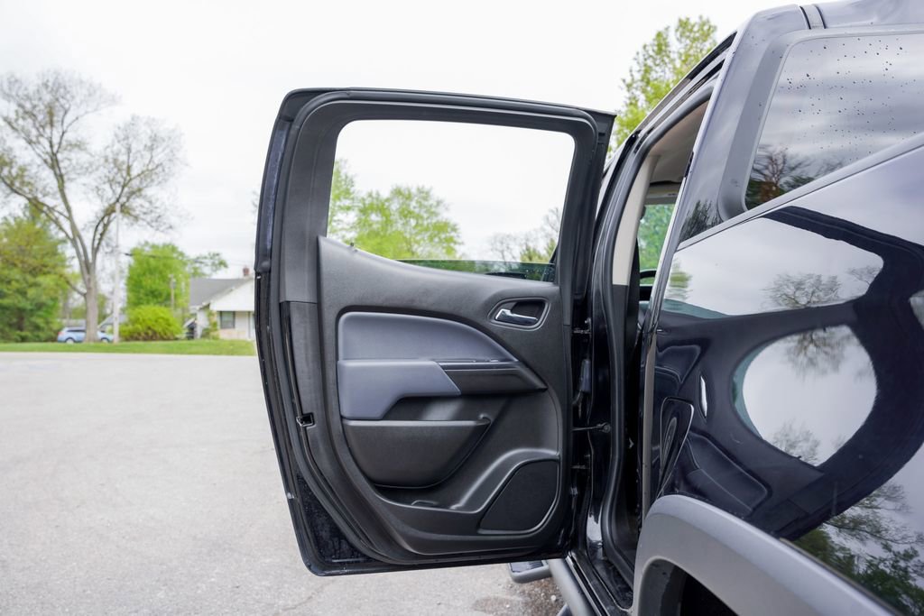 Used 2016 Chevrolet Colorado Z71 image 31