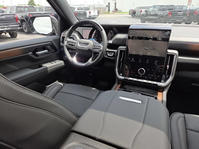 New 2026 GMC Yukon XL Denali w/ Denali Reserve Package AWD/4WD image 36