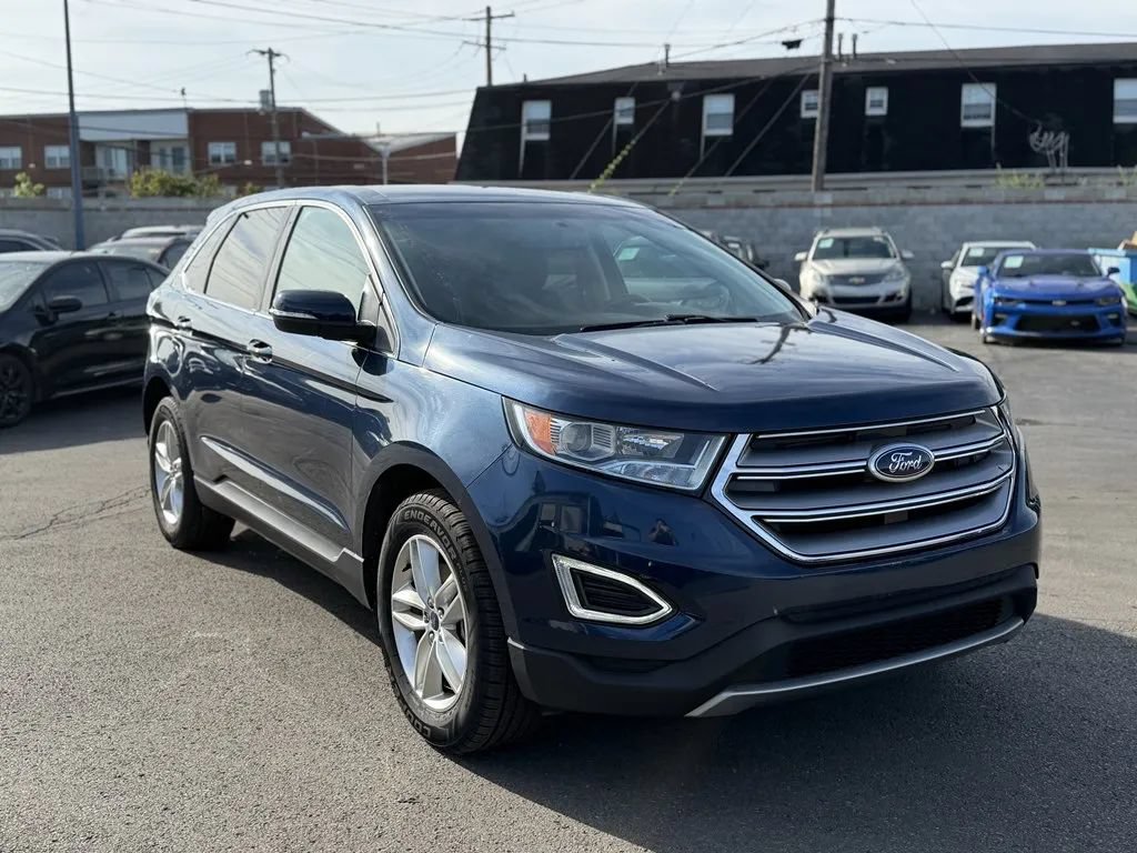 Used 2017 Ford Edge SEL AWD/4WD image 3