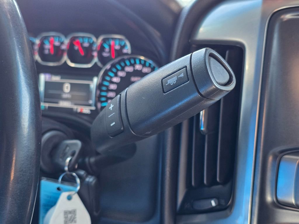 Used 2018 Chevrolet Silverado 1500 LT w/ Texas Edition image 35