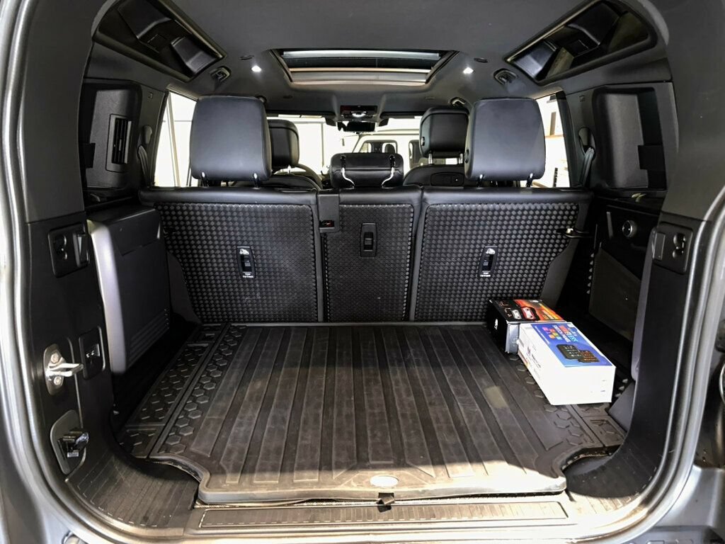 Used 2022 Land Rover Defender 110 X-Dynamic HSE AWD/4WD image 28