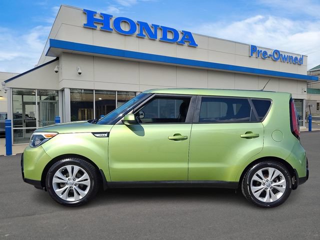 Used 2016 Kia Soul + w/ Audio Package FWD image 8