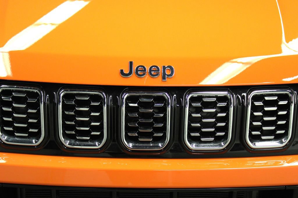 New 2026 Jeep Compass Limited image 33