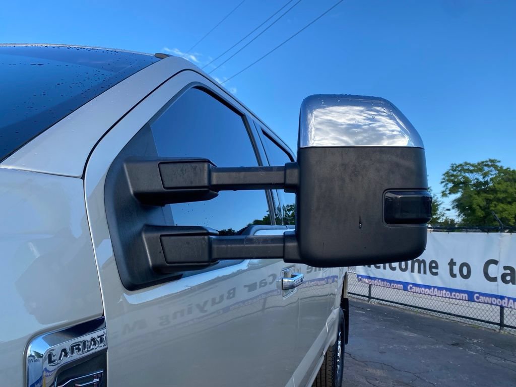 Used 2017 Ford F250 Lariat w/ Lariat Ultimate Package AWD/4WD image 9