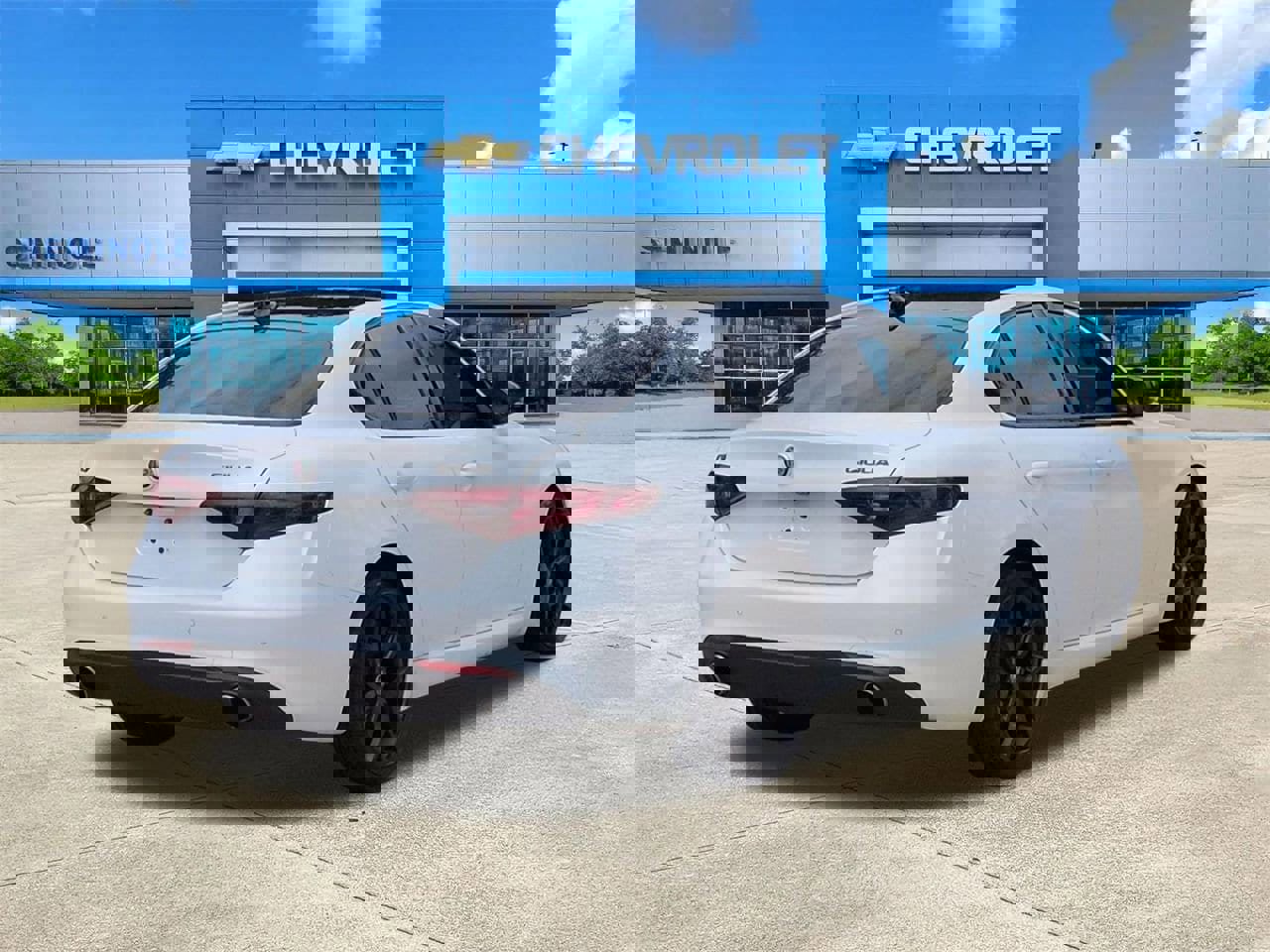 Used 2021 Alfa Romeo Giulia Ti w/ Nero Edizione image 4