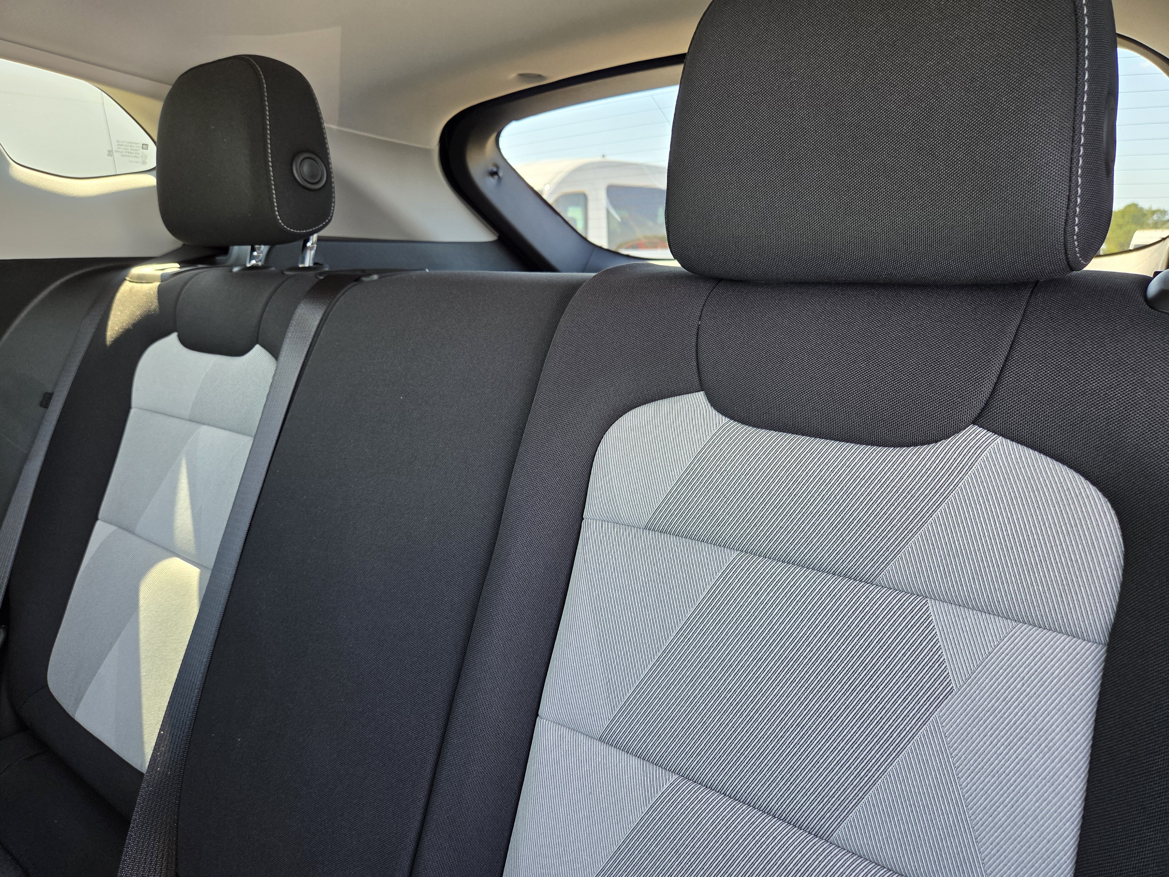 New 2026 Chevrolet Trax LS w/ LS Convenience Package FWD image 22