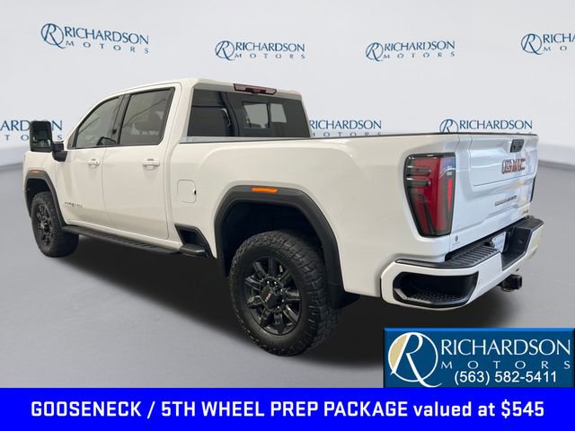 Used 2024 GMC Sierra 3500 AT4 w/ AT4 Premium Plus Package image 3