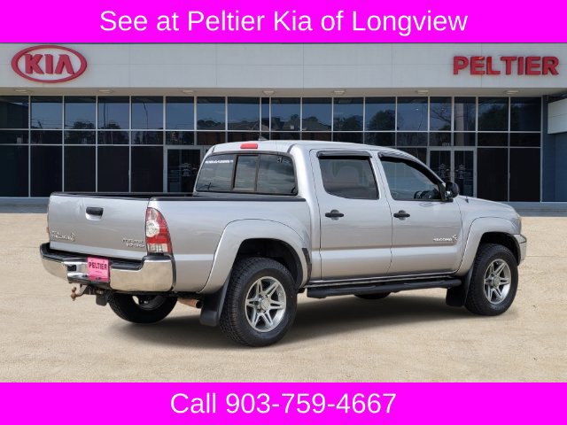 Used 2014 Toyota Tacoma PreRunner w/ SR5 Package RWD image 4