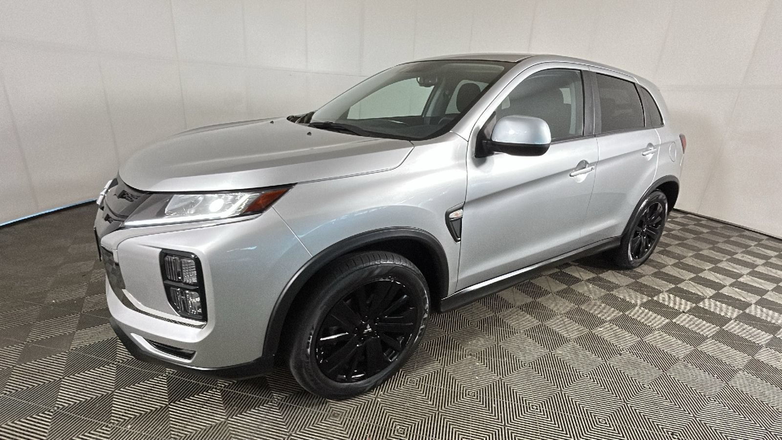 Used 2023 Mitsubishi Outlander Sport LE AWD/4WD image 6