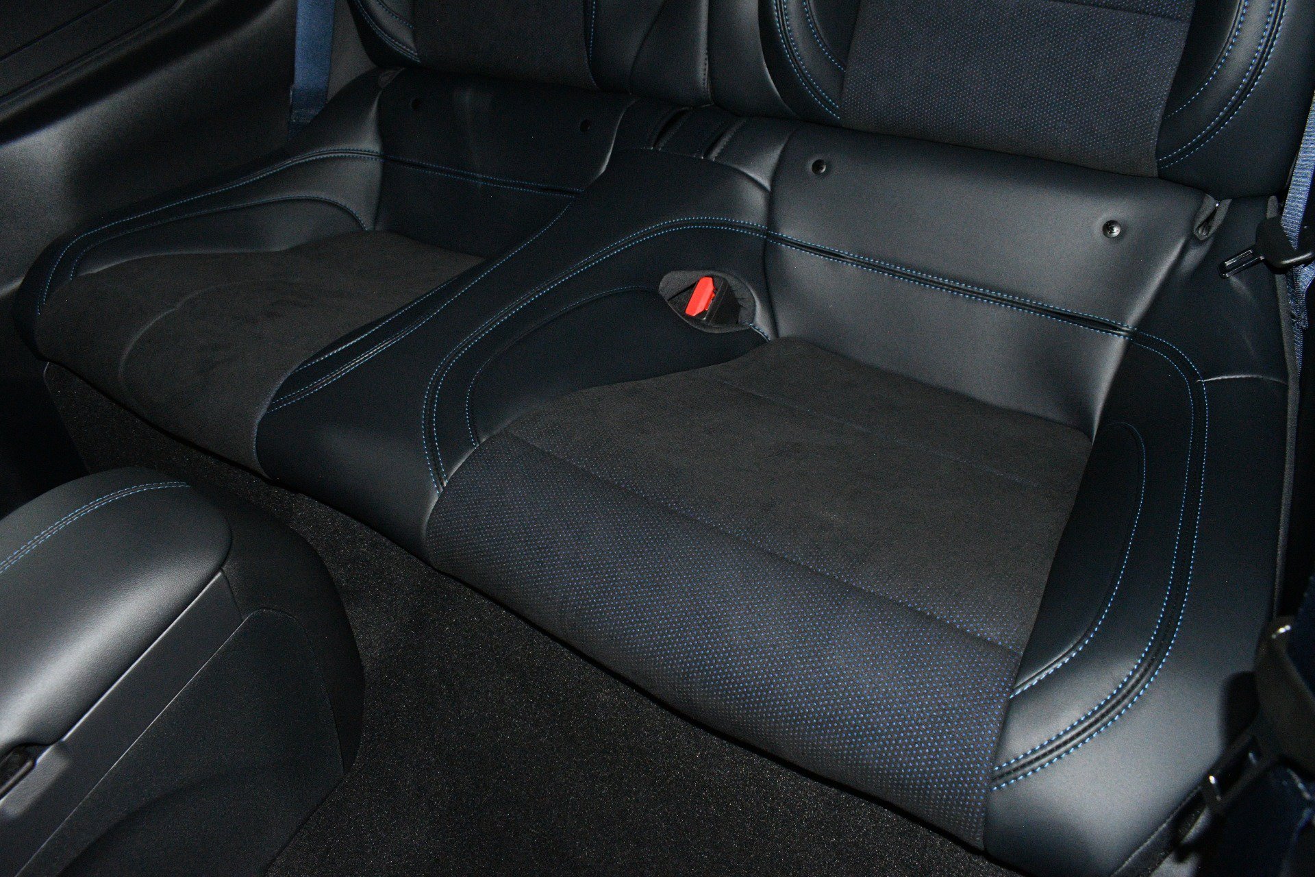 Used 2024 Ford Mustang Dark Horse RWD image 19