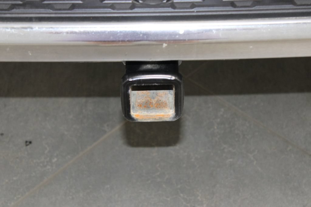 Used 2025 RAM 1500 Laramie AWD/4WD image 9