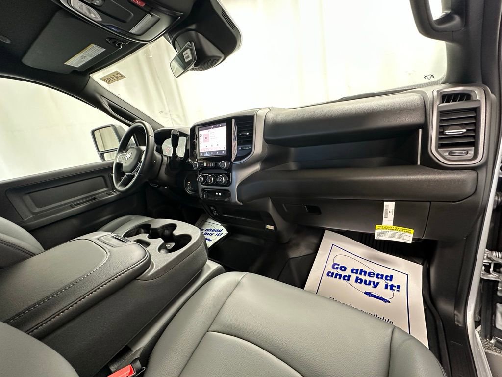 New 2026 RAM 2500 Tradesman w/ Chrome Appearance Group AWD/4WD image 19