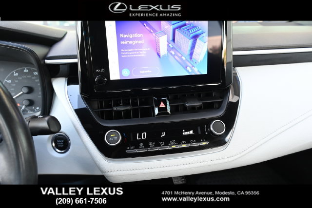 Used 2024 Toyota Corolla SE w/ SE Premium Package FWD image 8