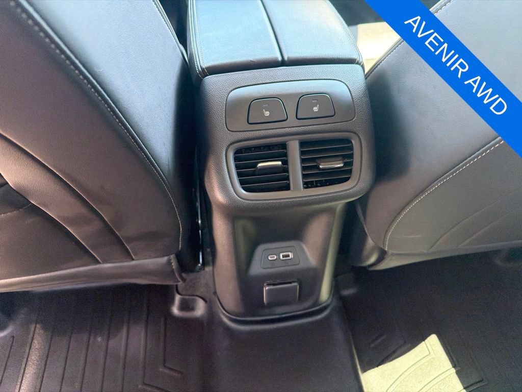 Used 2021 Buick Envision Avenir w/ Technology Package II AWD/4WD image 26