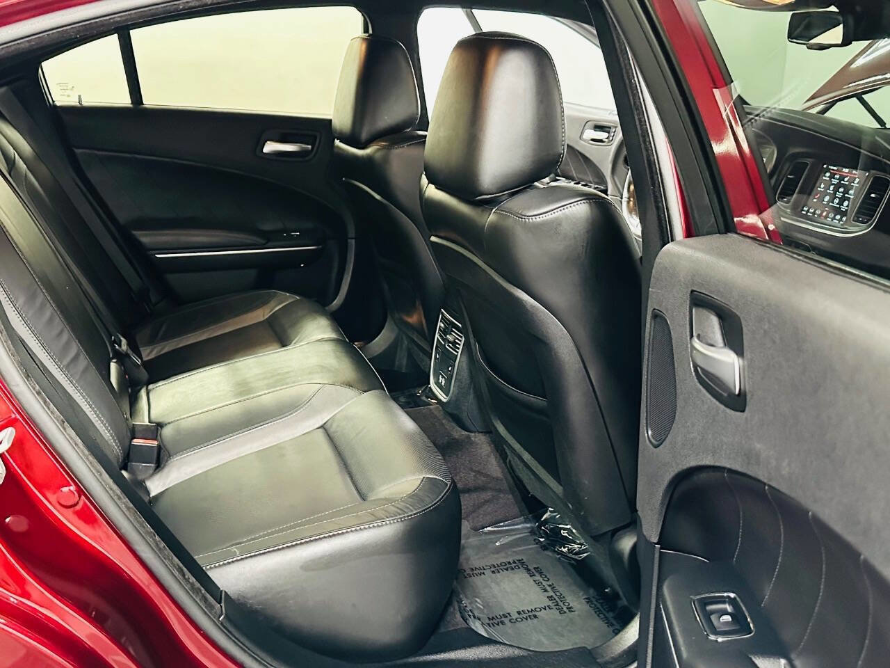 Used 2018 Dodge Charger GT image 27