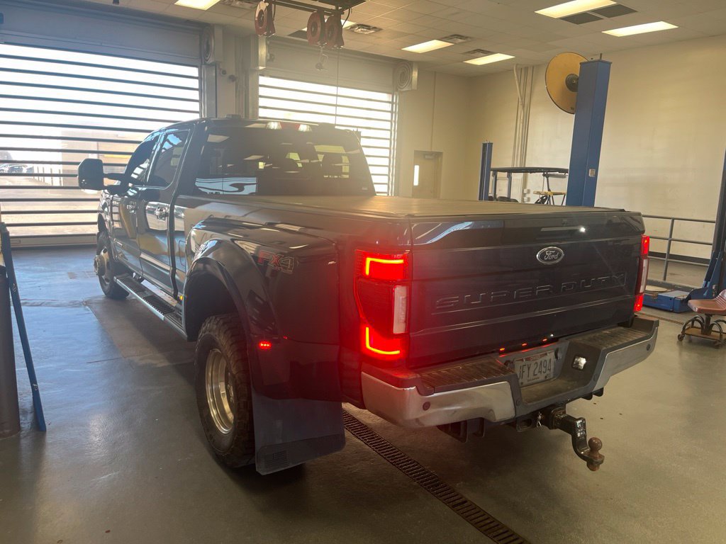 Used 2020 Ford F350 Lariat w/ Lariat Ultimate Package AWD/4WD image 6