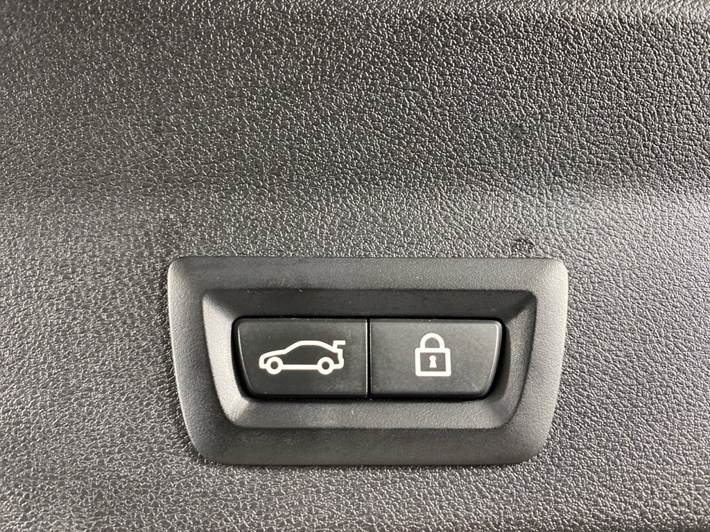 Used 2021 BMW X3 M40i w/ Shadowloine Package image 26