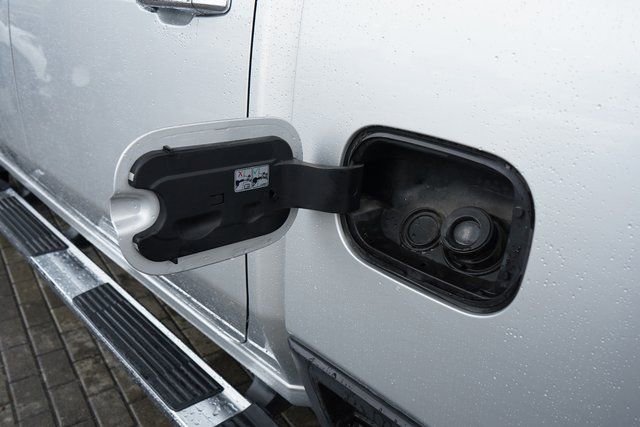 Used 2020 Chevrolet Silverado 2500 LTZ w/ Technology Package image 11