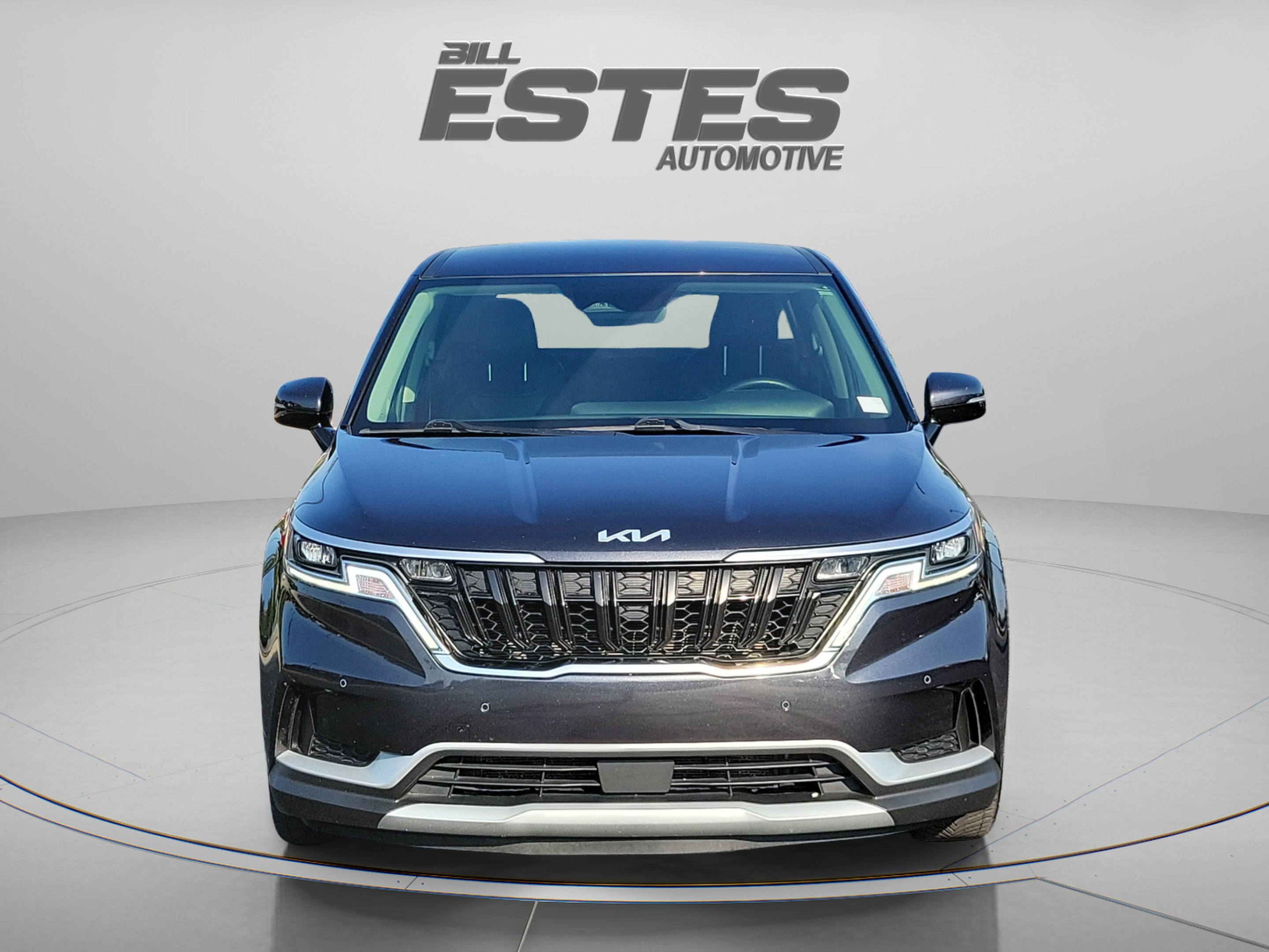 Used 2023 Kia Carnival EX FWD image 6