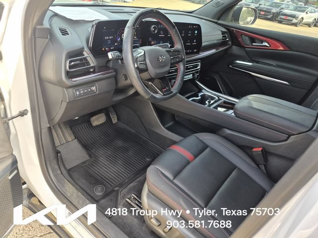 Used 2024 Chevrolet Traverse RS w/ LPO, Floor Liner Package AWD/4WD image 24