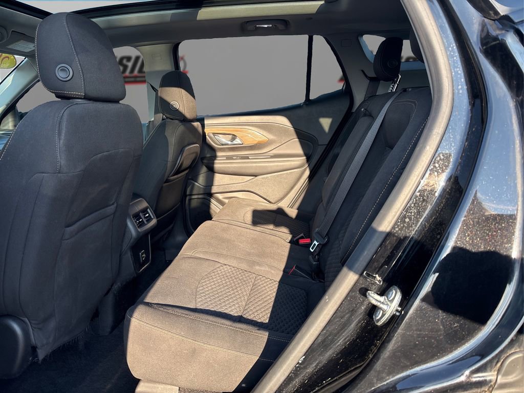 Used 2018 GMC Terrain SLE w/ Driver Convenience Package image 10