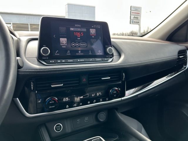 Used 2023 Nissan Rogue SL AWD/4WD image 41