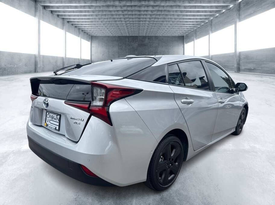 Used 2019 Toyota Prius XLE w/ Carpet Mat Package FWD image 3