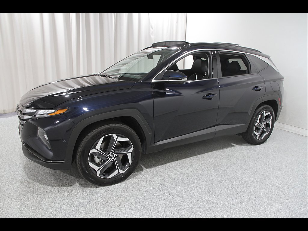 Certified 2024 Hyundai Tucson Limited AWD/4WD image 3
