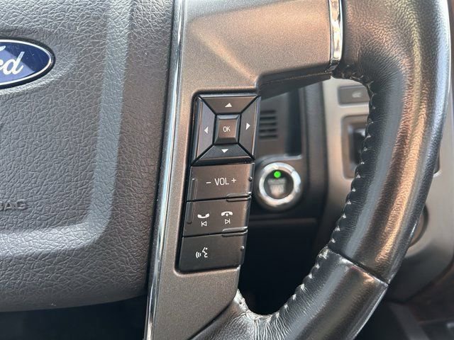 Used 2016 Ford Expedition Platinum AWD/4WD image 19