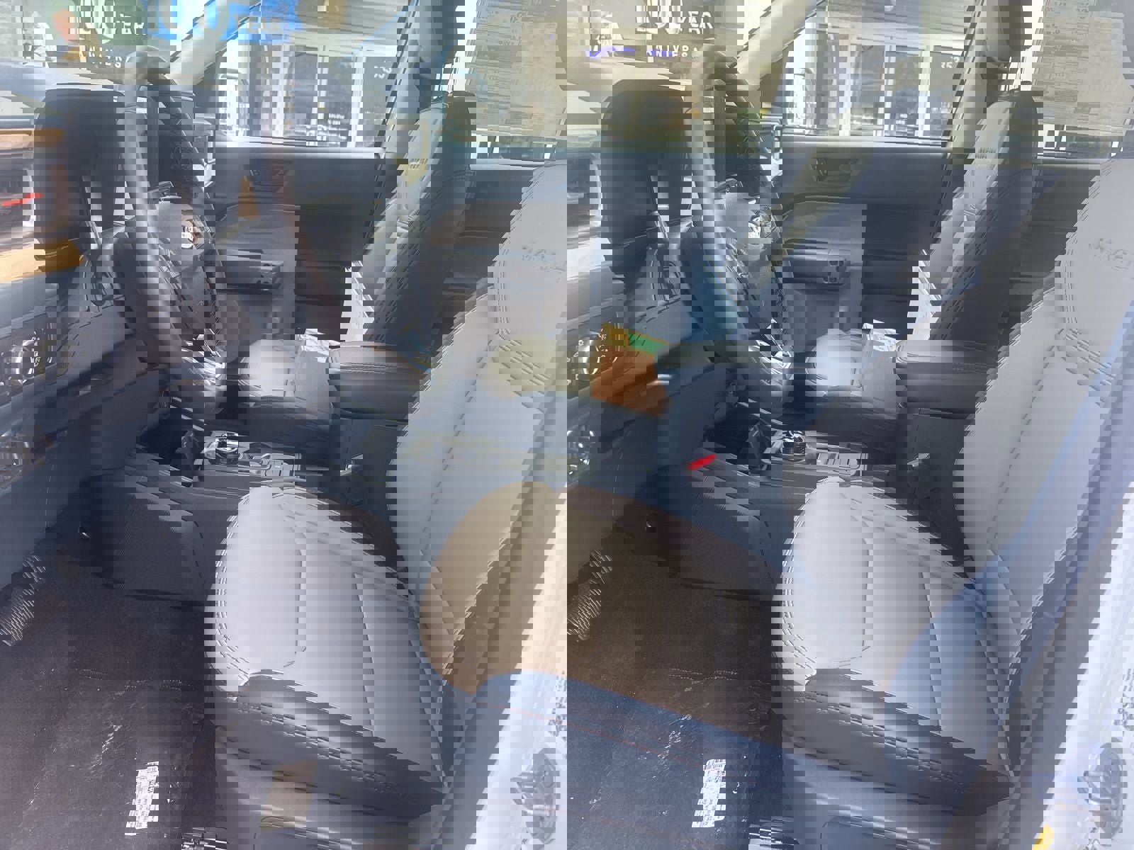 New 2026 Ford Maverick Lariat w/ 4K Tow Package image 14