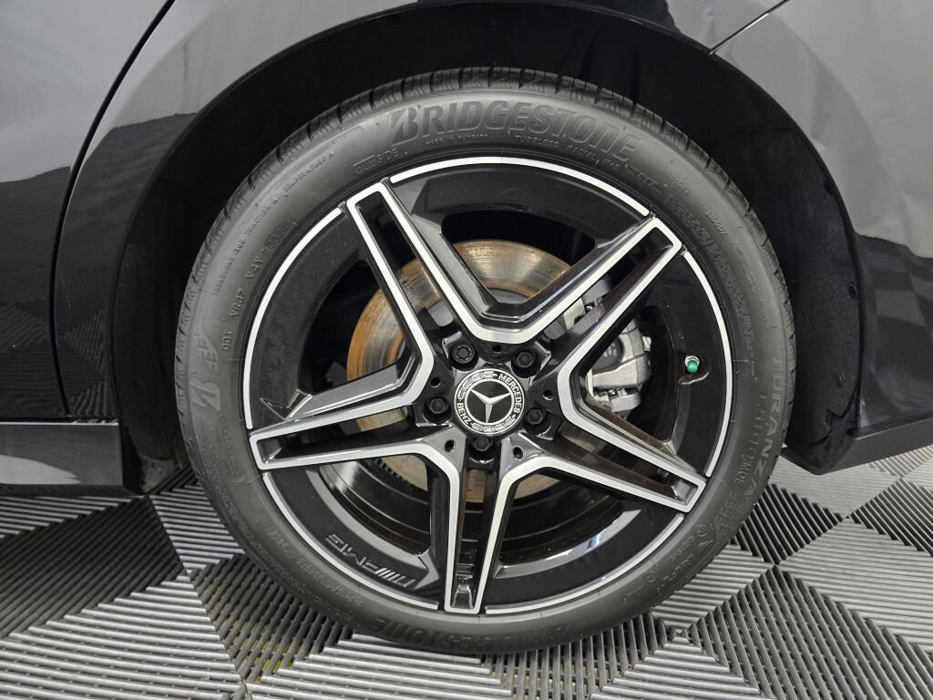 Used 2022 Mercedes-Benz CLA 250 4MATIC image 18