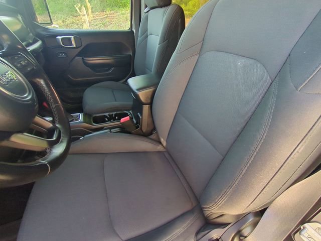 Used 2020 Jeep Wrangler Sport image 27