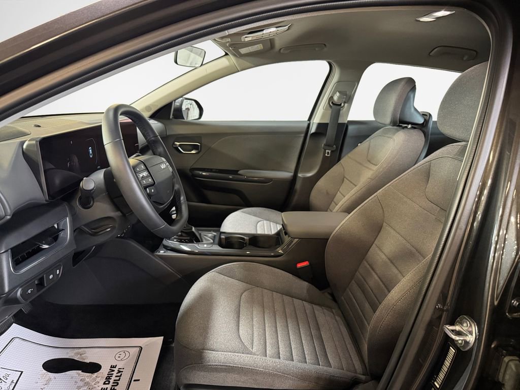 Certified 2025 Kia K4 EX FWD image 12
