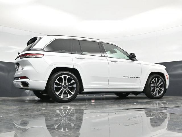 Used 2023 Jeep Grand Cherokee Overland AWD/4WD image 58