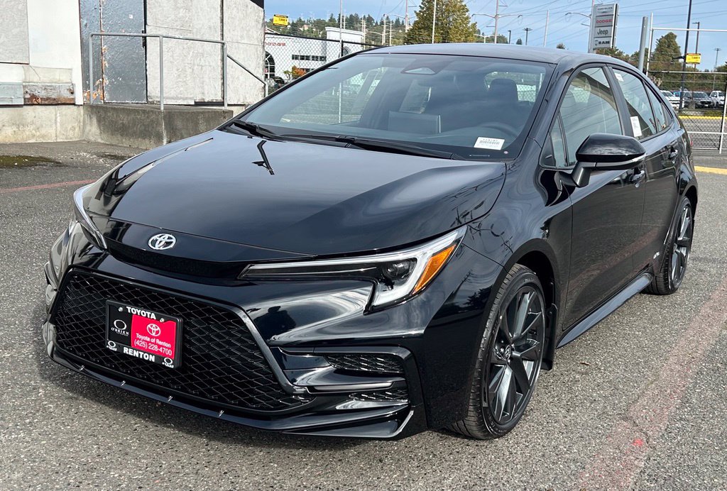 New 2026 Toyota Corolla SE w/ SE Premium Package