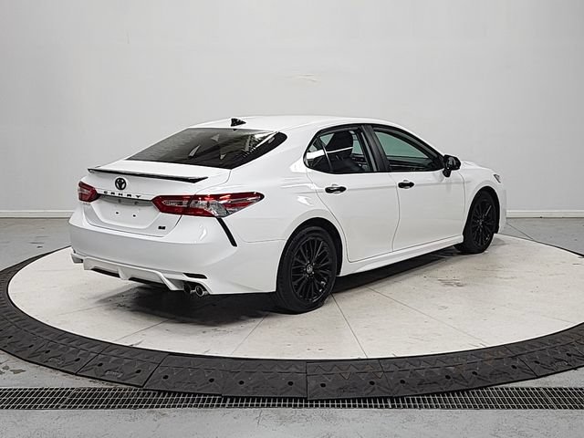 Used 2020 Toyota Camry SE FWD image 7