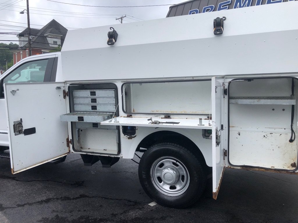 Used 2018 Ford F350 XL AWD/4WD image 18