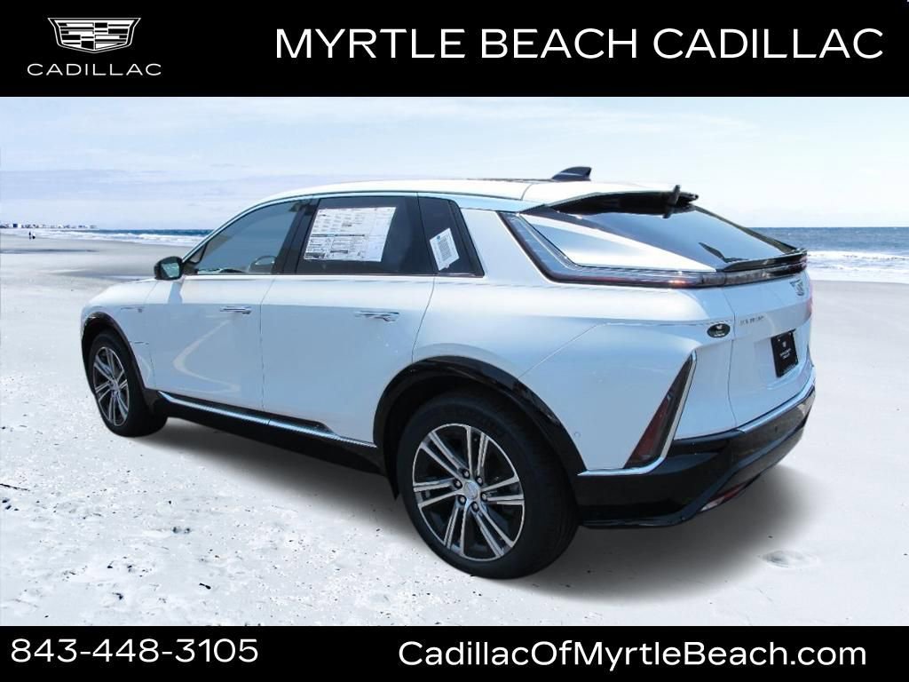 New 2025 Cadillac Lyriq Luxury image 5
