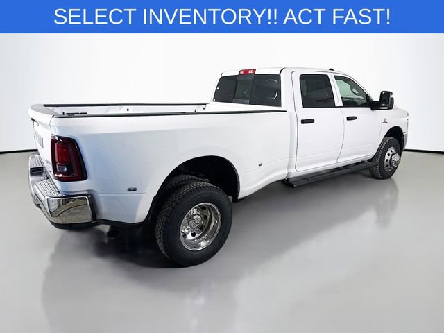 New 2026 RAM 3500 Tradesman AWD/4WD image 7