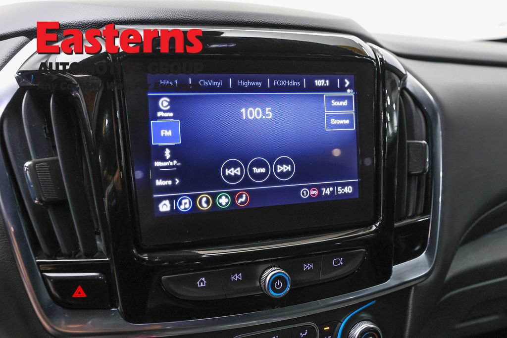 Used 2023 Chevrolet Traverse LT w/ Rear Camera Mirror Package AWD/4WD image 19