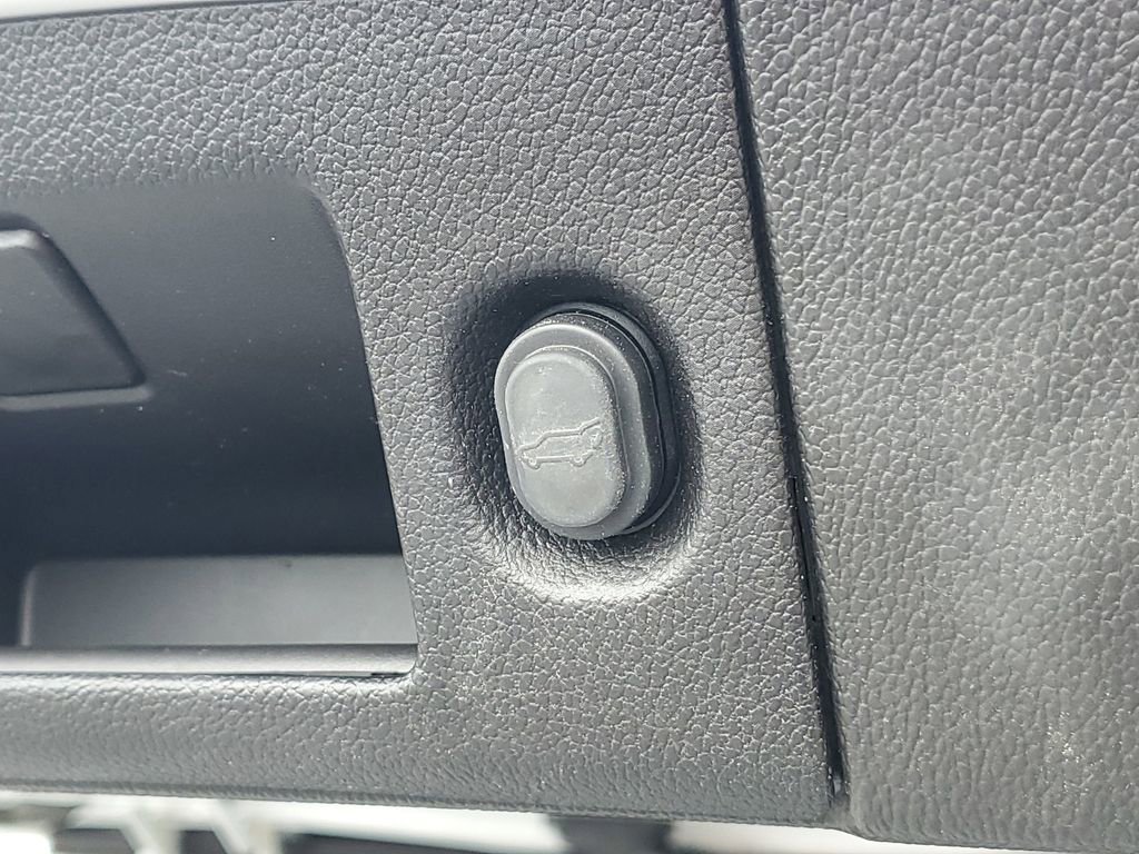 Used 2019 GMC Yukon SLT AWD/4WD image 35