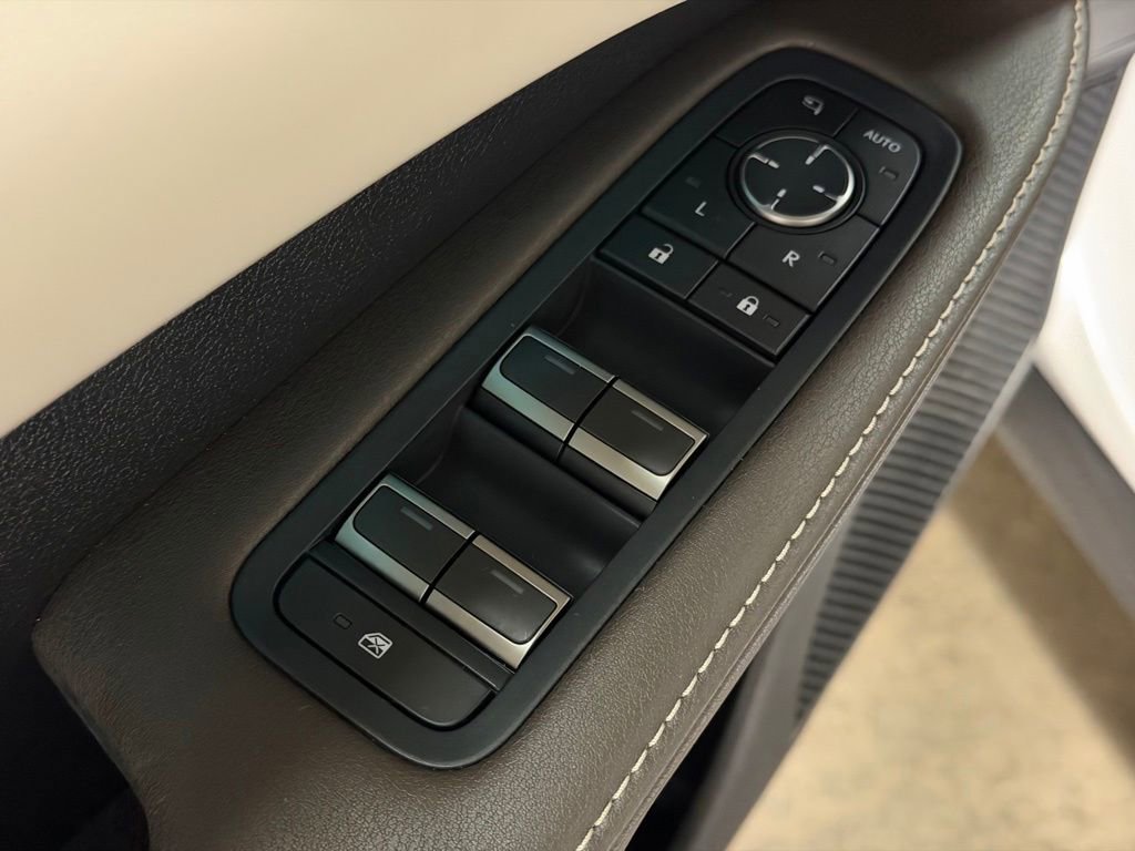 Used 2024 Lexus RX 350 AWD image 31